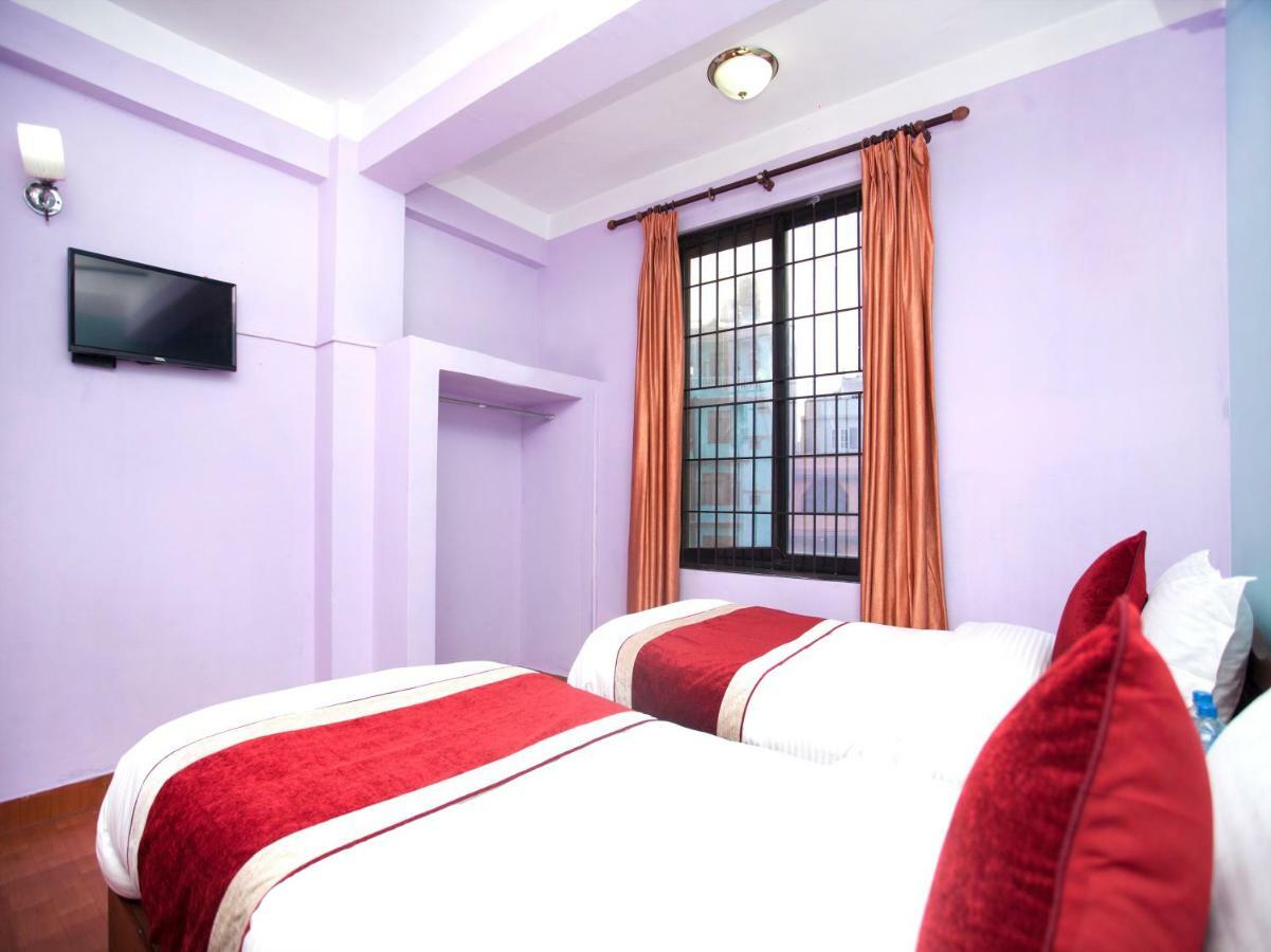 Allied Hotel Bālāju Kültér fotó